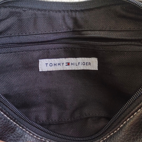 Tommy Hilfiger Purse/Bag - Picture 10 of 16